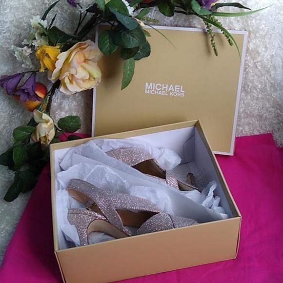 Michael Kors special occasion heels - Picture 7 of 14